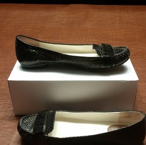 Calvin Klein Black leather flats